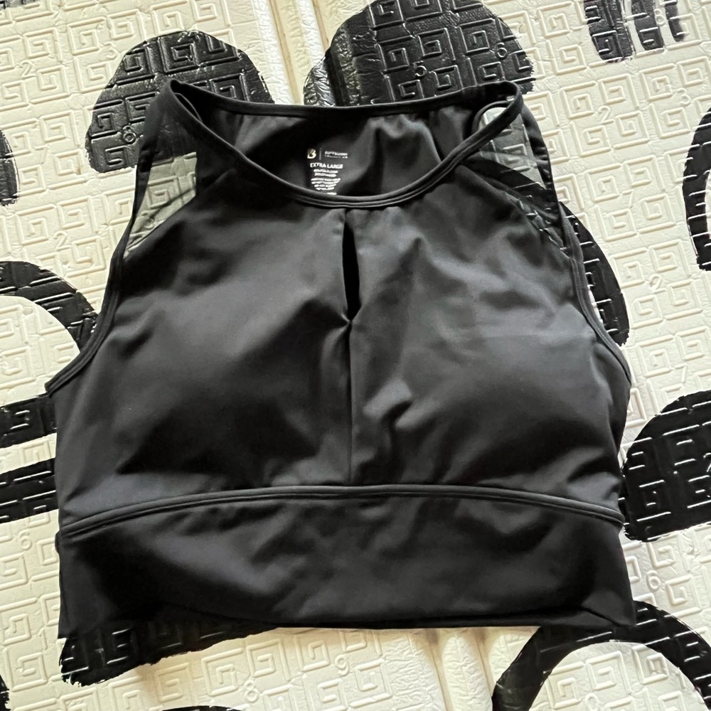 Buffbunny keyhole sports bra onyx full coverage